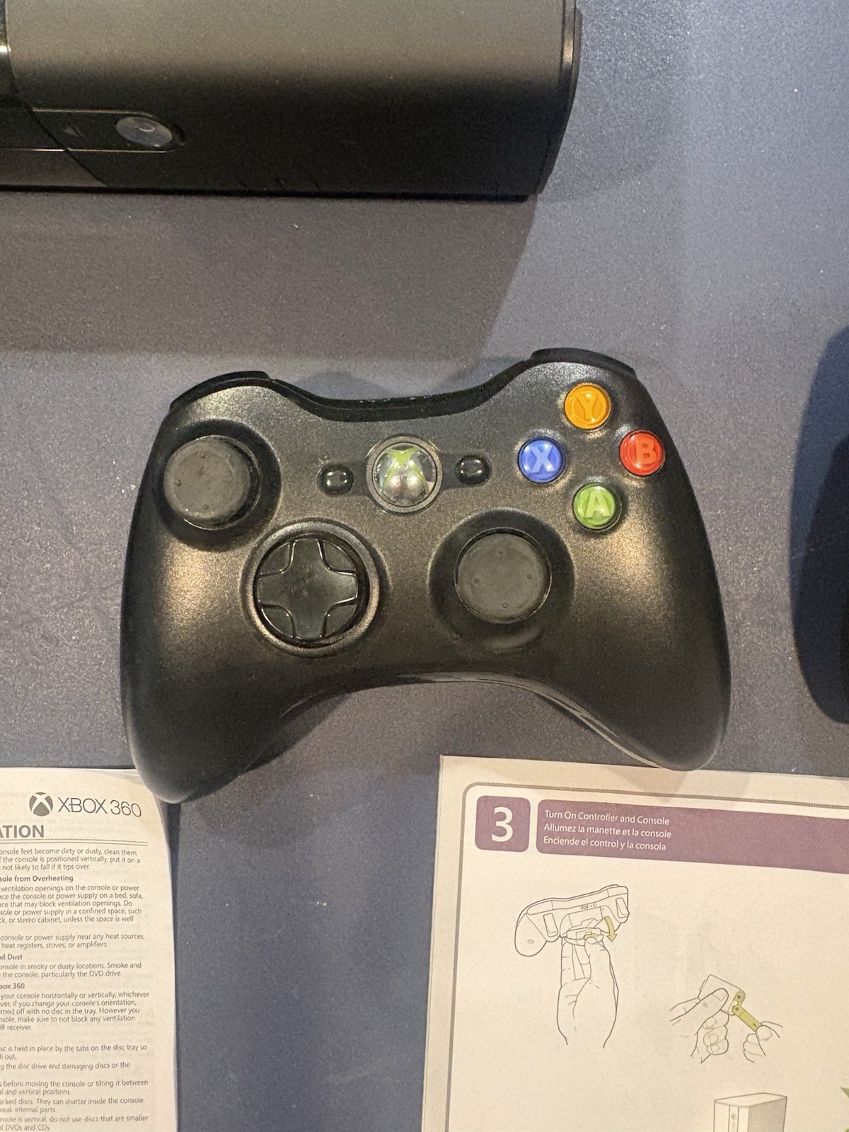 Microsoft Xbox 360 Black With 3 Controllers X-box Kinect And 7 Games