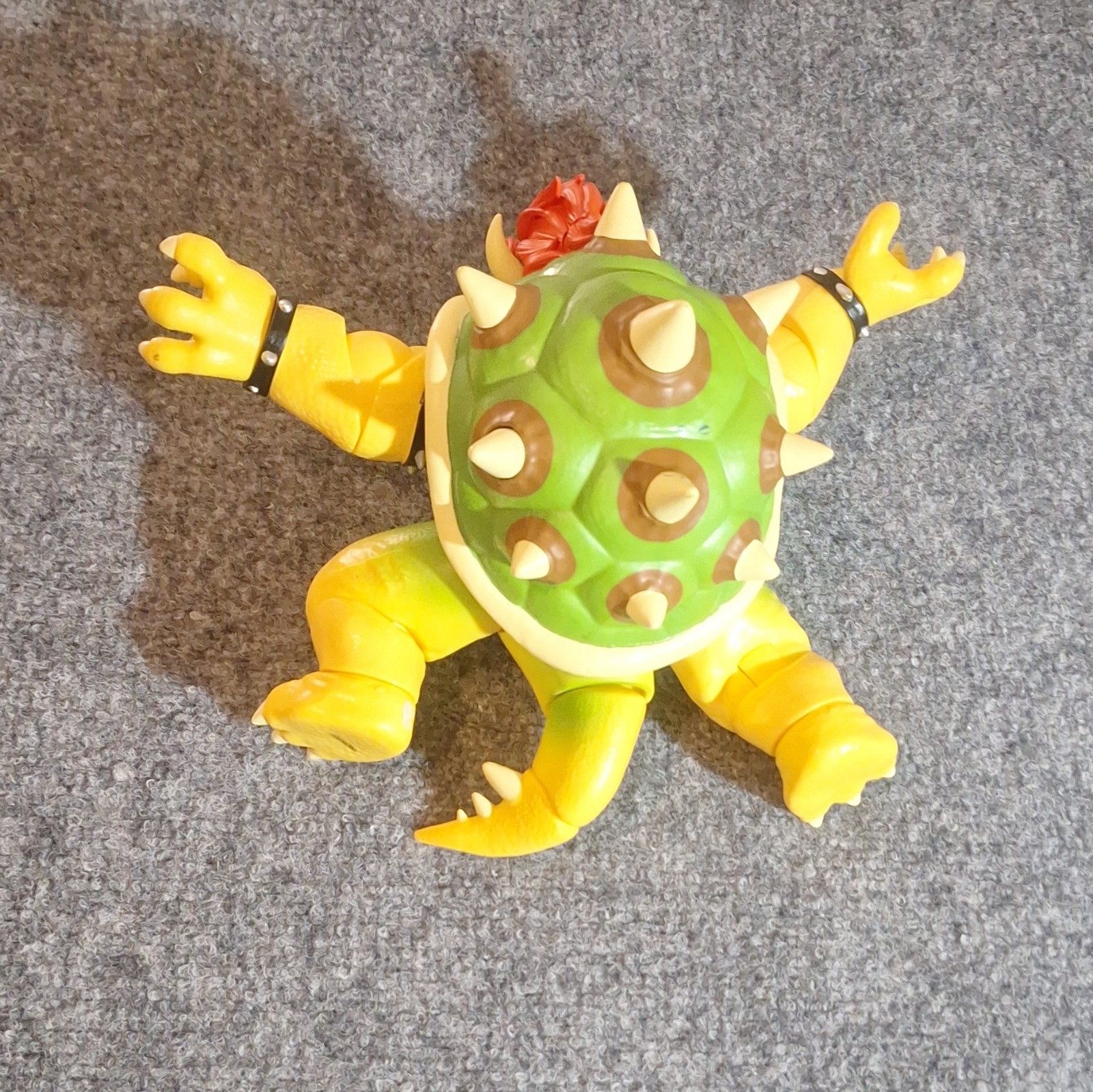 Bowser Super Mario Bros. Light-Up Mouth Poseable Action Figure Bowser 8.5 inch