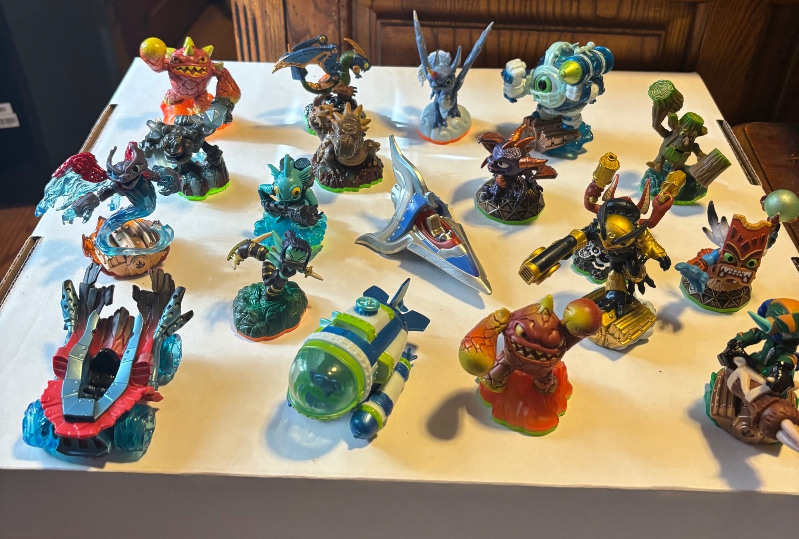 Activision Skylanders Action Figures lot Game Vehicles