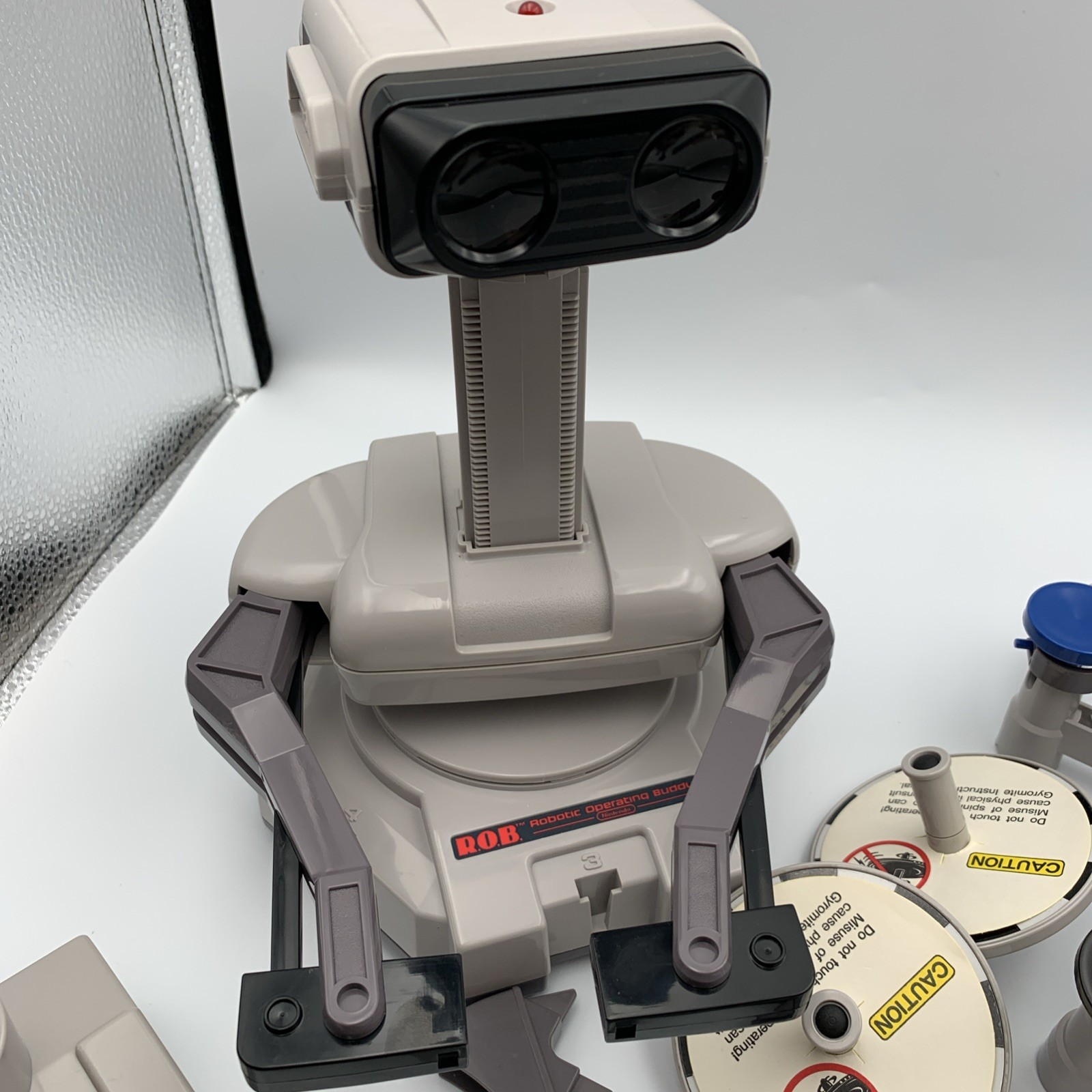 NES ROB The Robot W/Accessories Set In Original Box Tested & Works W/Zapper Gun