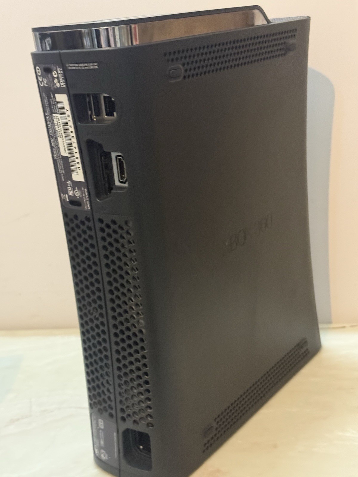 Microsoft Xbox 360 Console Only Black 2008 W/ HDD120GB Doesn’t Power On
