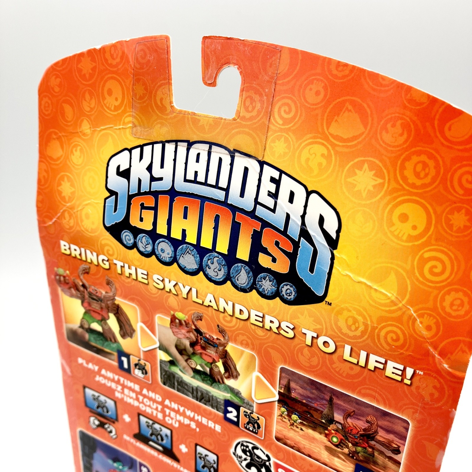 Skylanders Giants Scarlet Ninjini Figure ~ Package wear taped sides