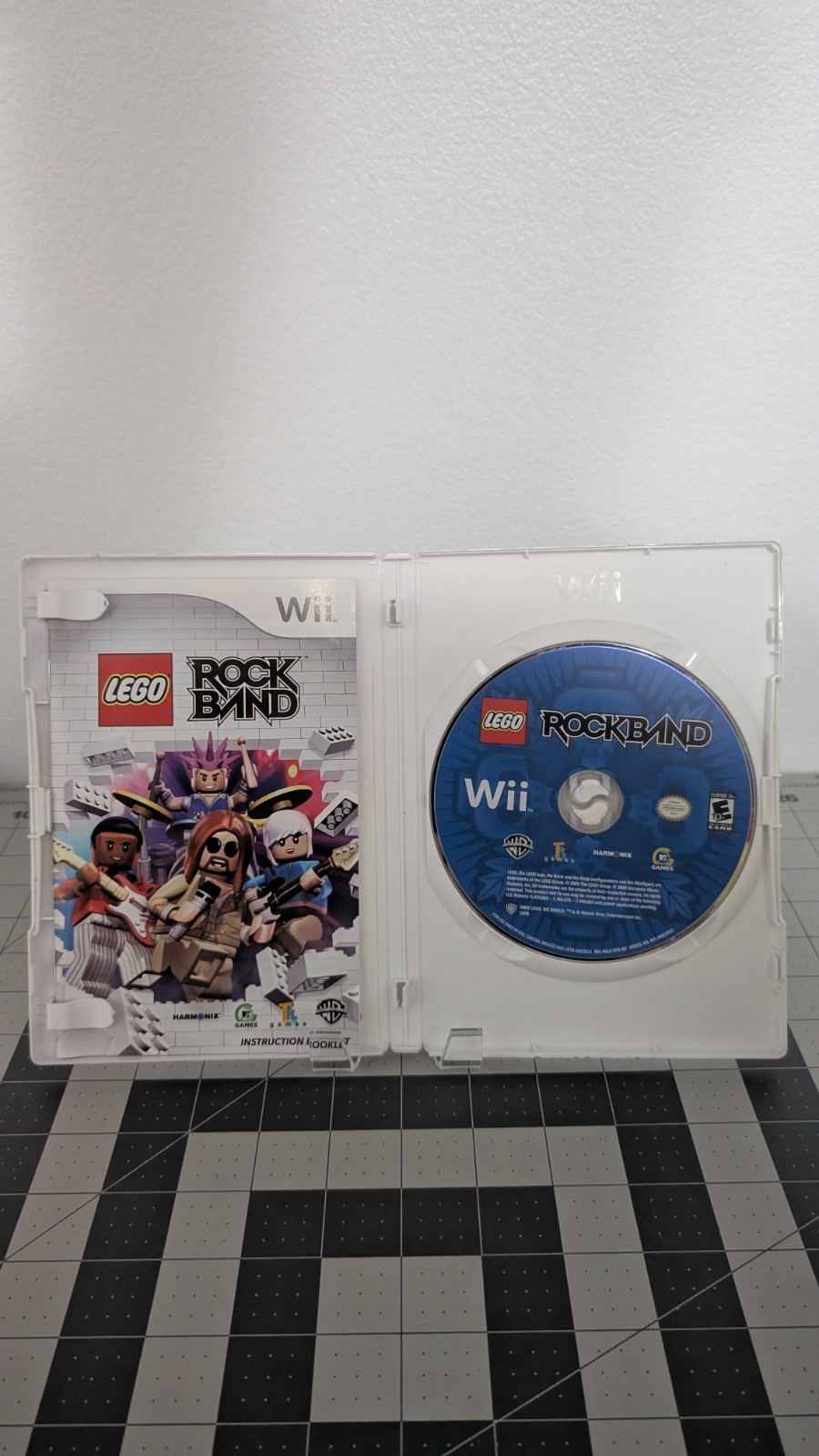 LEGO Rock Band Wii 2009 Music & Dance WB Games CIB Complete Tested