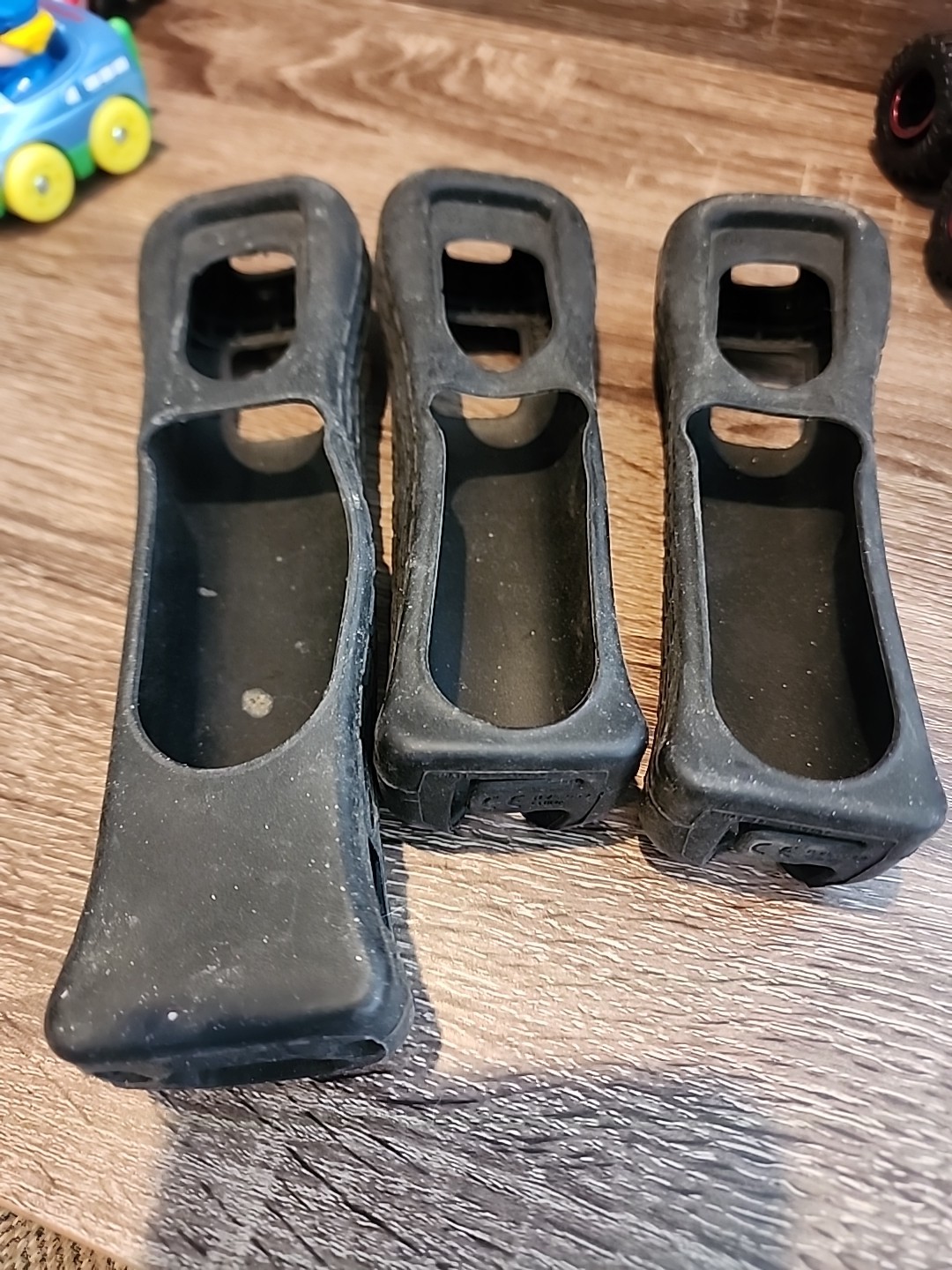 Set 3 Nintendo Wii OEM Black Remote Rubber Silicone Gel Cover Sleeve (RVL-022)