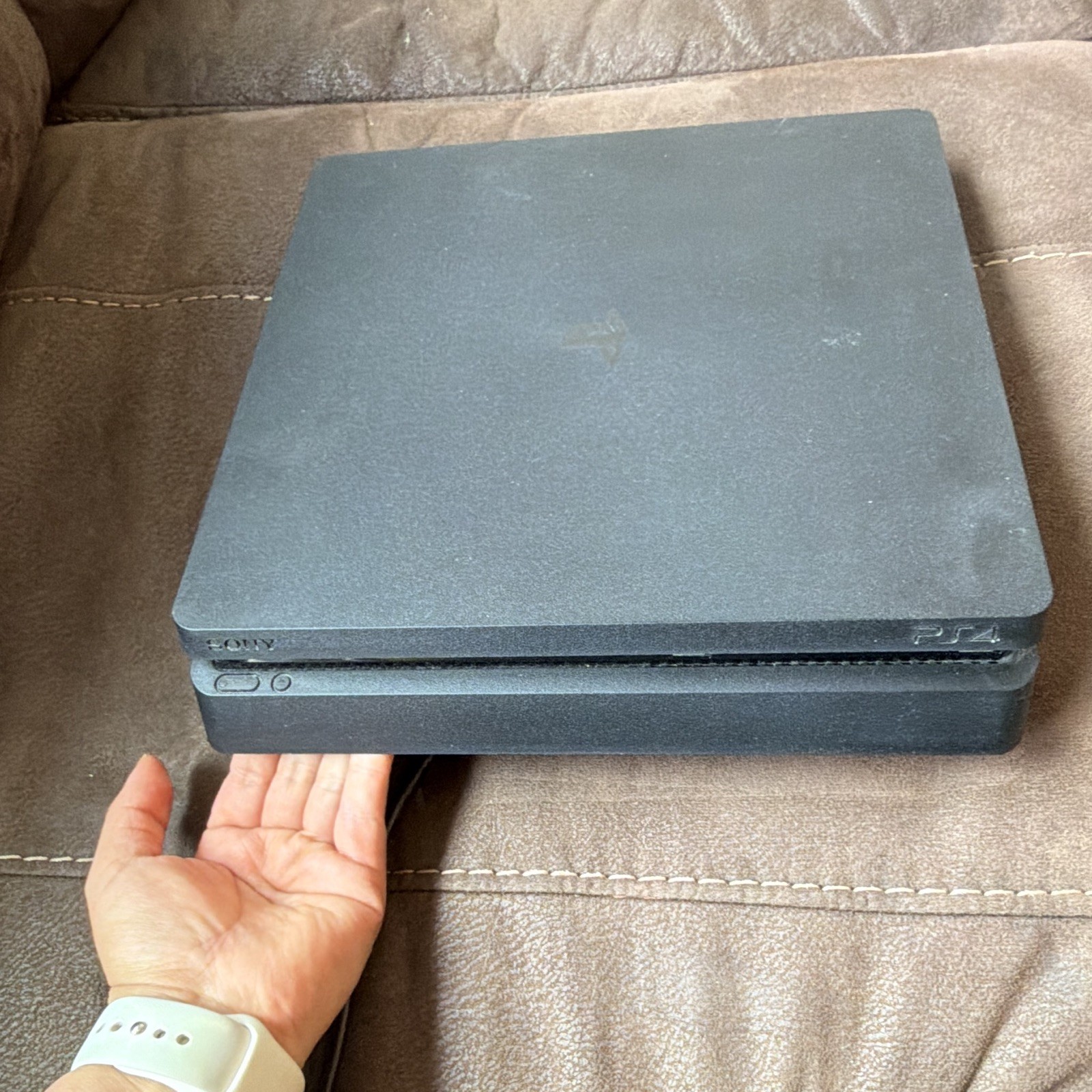 Sony PlayStation 4 Slim Black Home Console 500GB 1080p Blu-Ray Compatible
