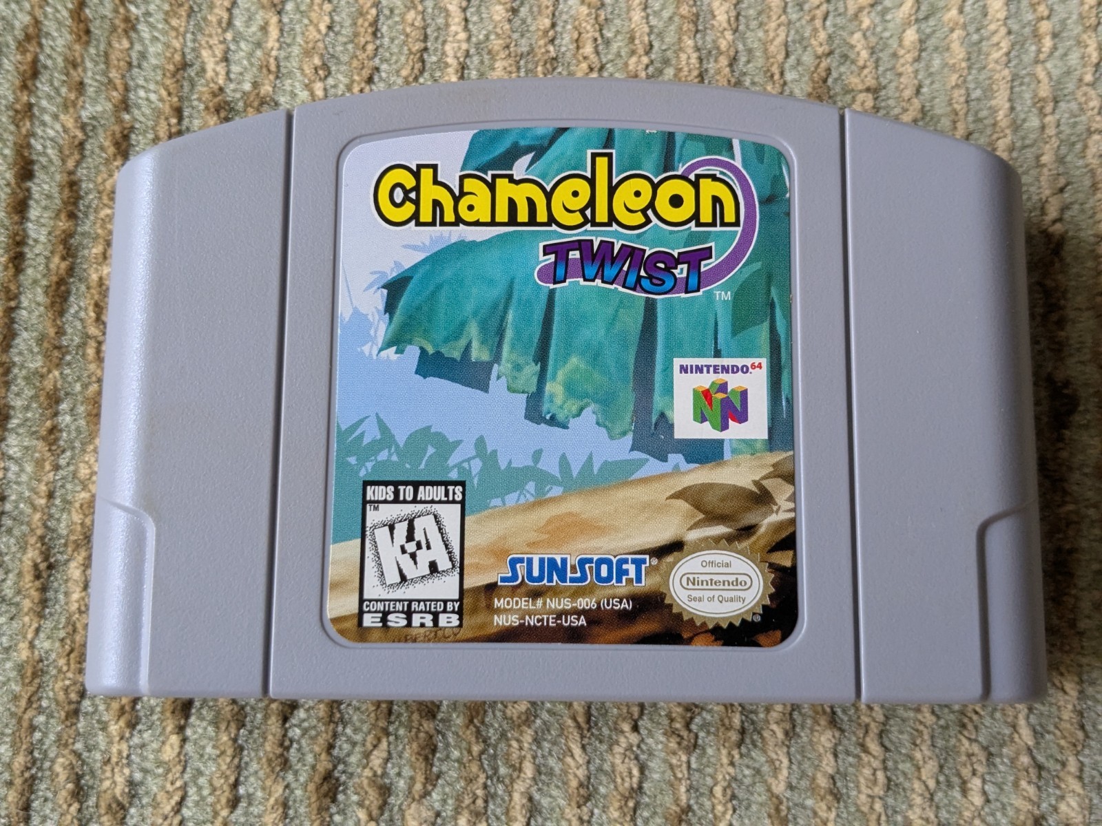 Chameleon Twist Nintendo 64 N64 100% Complete CIB Tested Working
