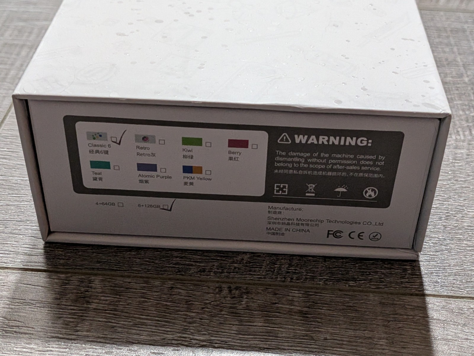 NEW UNOPENED Classic 6 Retroid Pocket Classic 6GB 128GB OLED (Original 6 button)