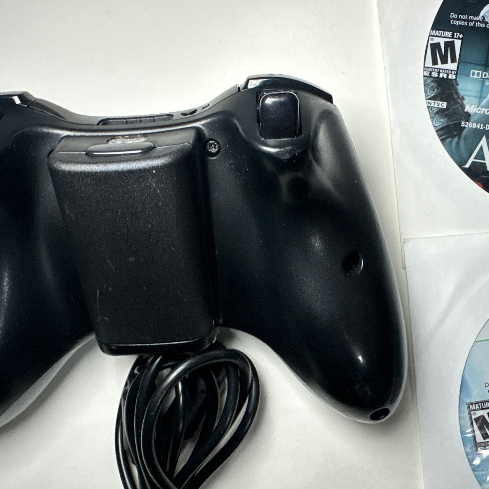 OEM Microsoft Xbox 360 Black Wireless Controller + Games Black Flag Mass Effect