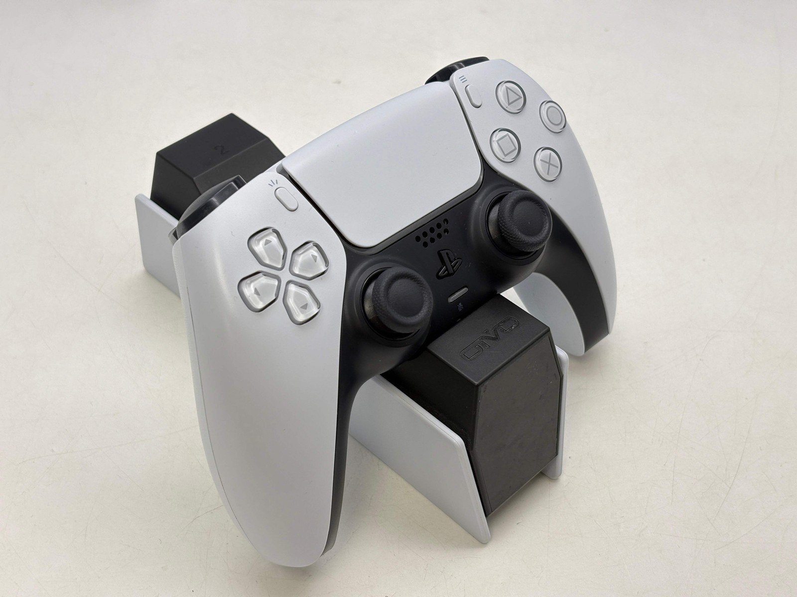 Sony PlayStation 5 PS5 CFI-1115B 825GB Digital Edition White w/Controller HDMI P