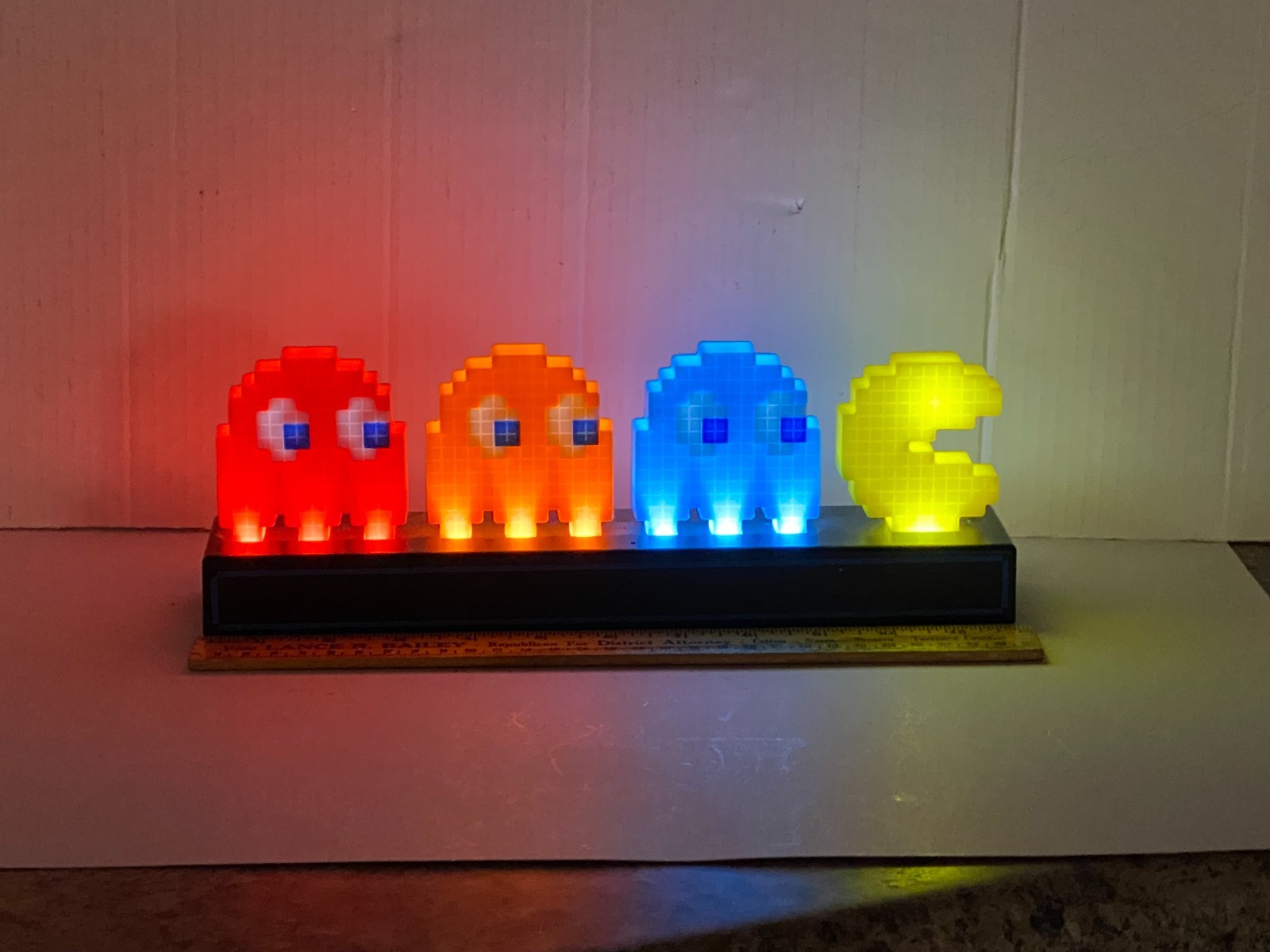 Pac-Man LED Light Lamp Battery or USB Powered Made by Paladone