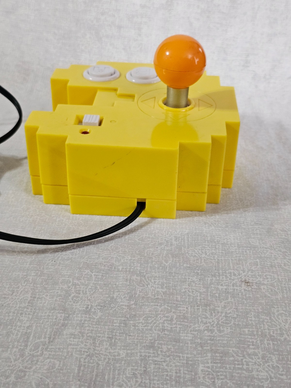 Bandai Namco Pac-Man 12-in-1 Plug N Play Video Game 2012 Tested Working