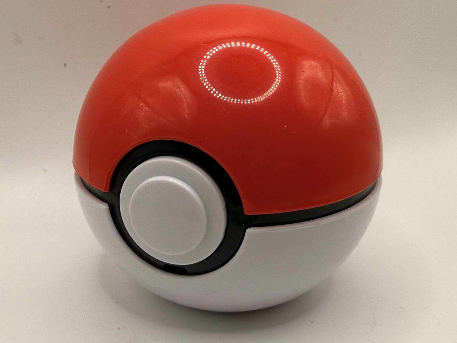 Pokemon Pokeball Trainer Talking Poke Ball Guessing Game Zanzoon 2017