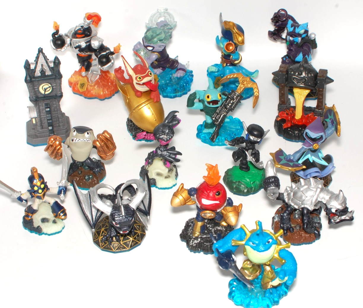 Lot of 17 Skylanders Swap Force Figures