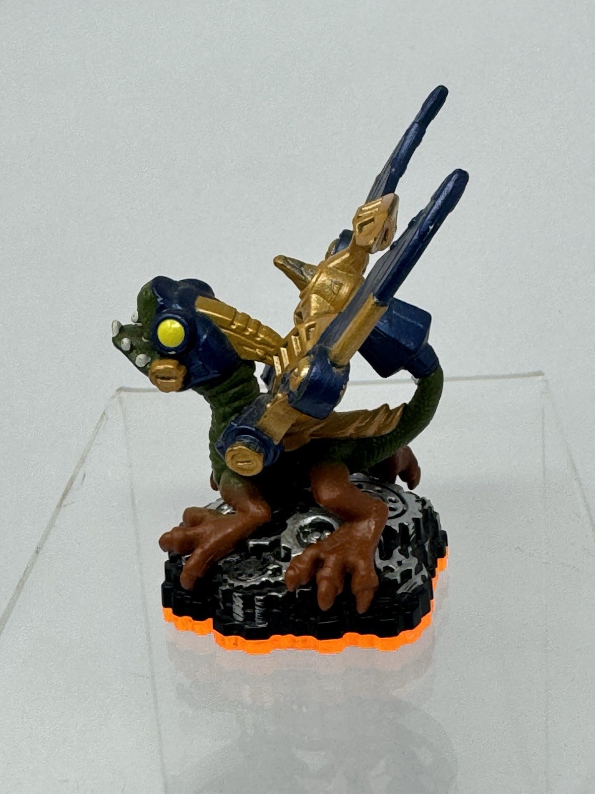 Skylanders Drobot Giants Swap Trap Team SuperChargers Figure