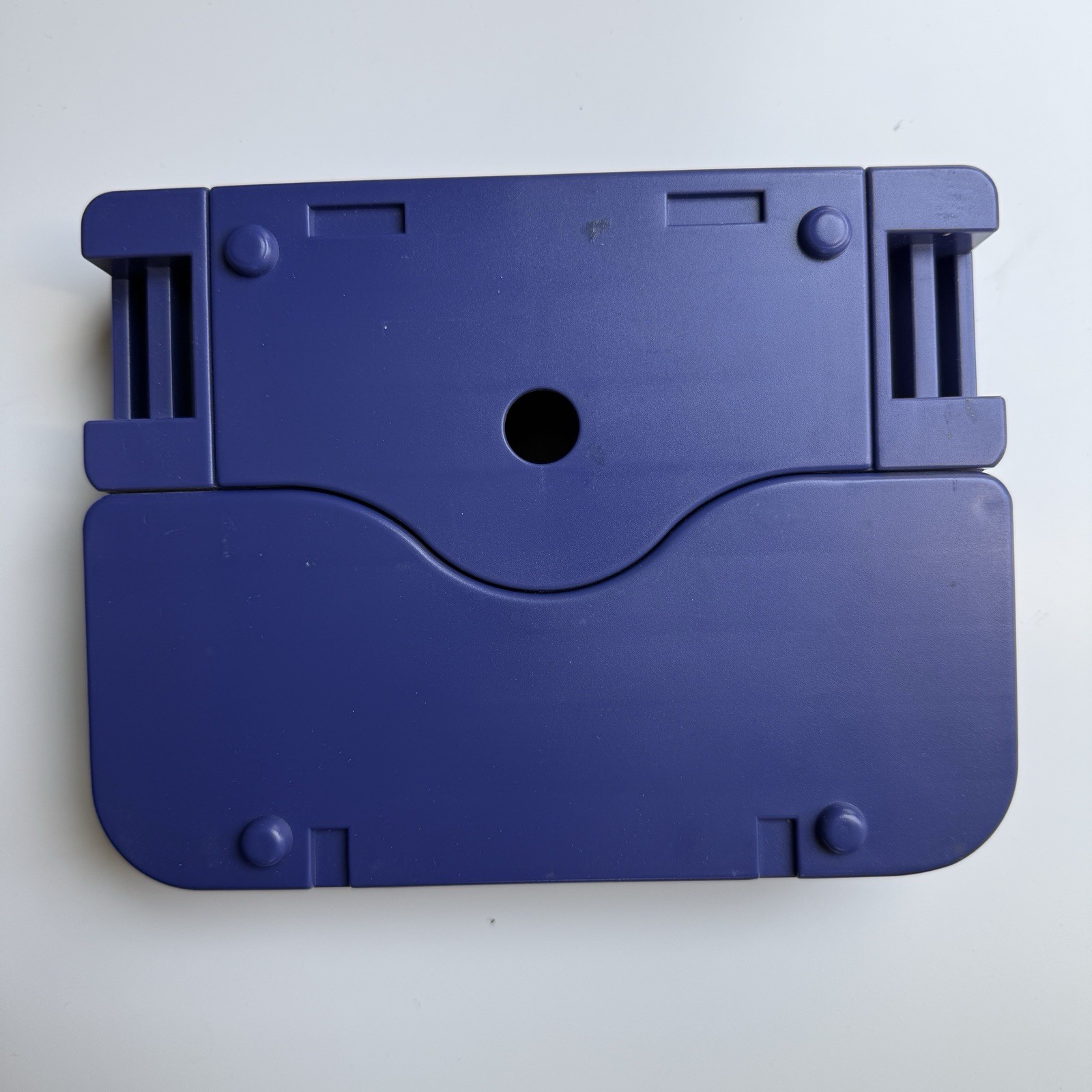 Nyko Indigo Nintendo GameCube Game Holder & Stand – Rare Accessory