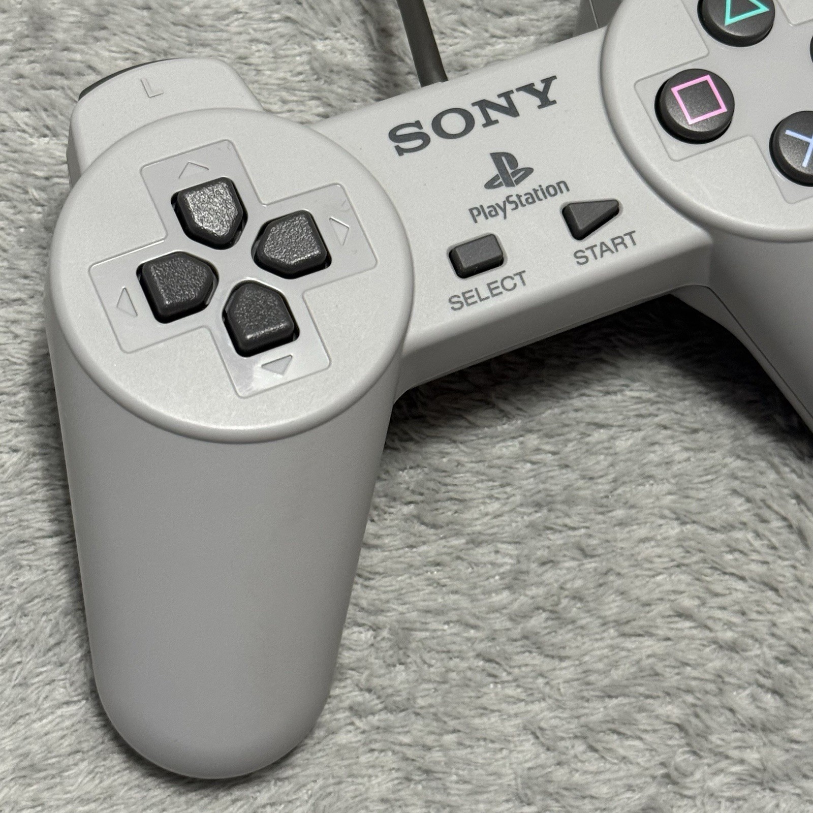 OEM Sony PlayStation Classic Mini USB Wired Controller Gray SCPH-1000R Tested
