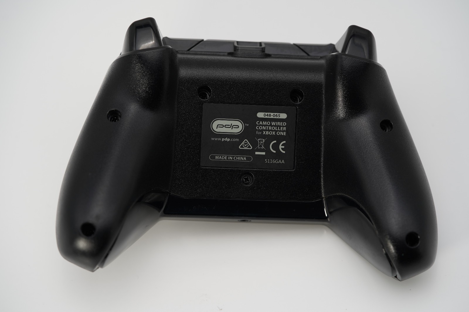 PDP Wired Controller For XBOX ONE Black Stealth Camo 048-065 NO CABLE