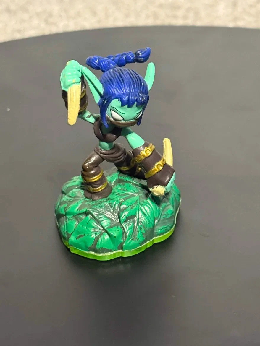 Choose Your Skylander Series 1!