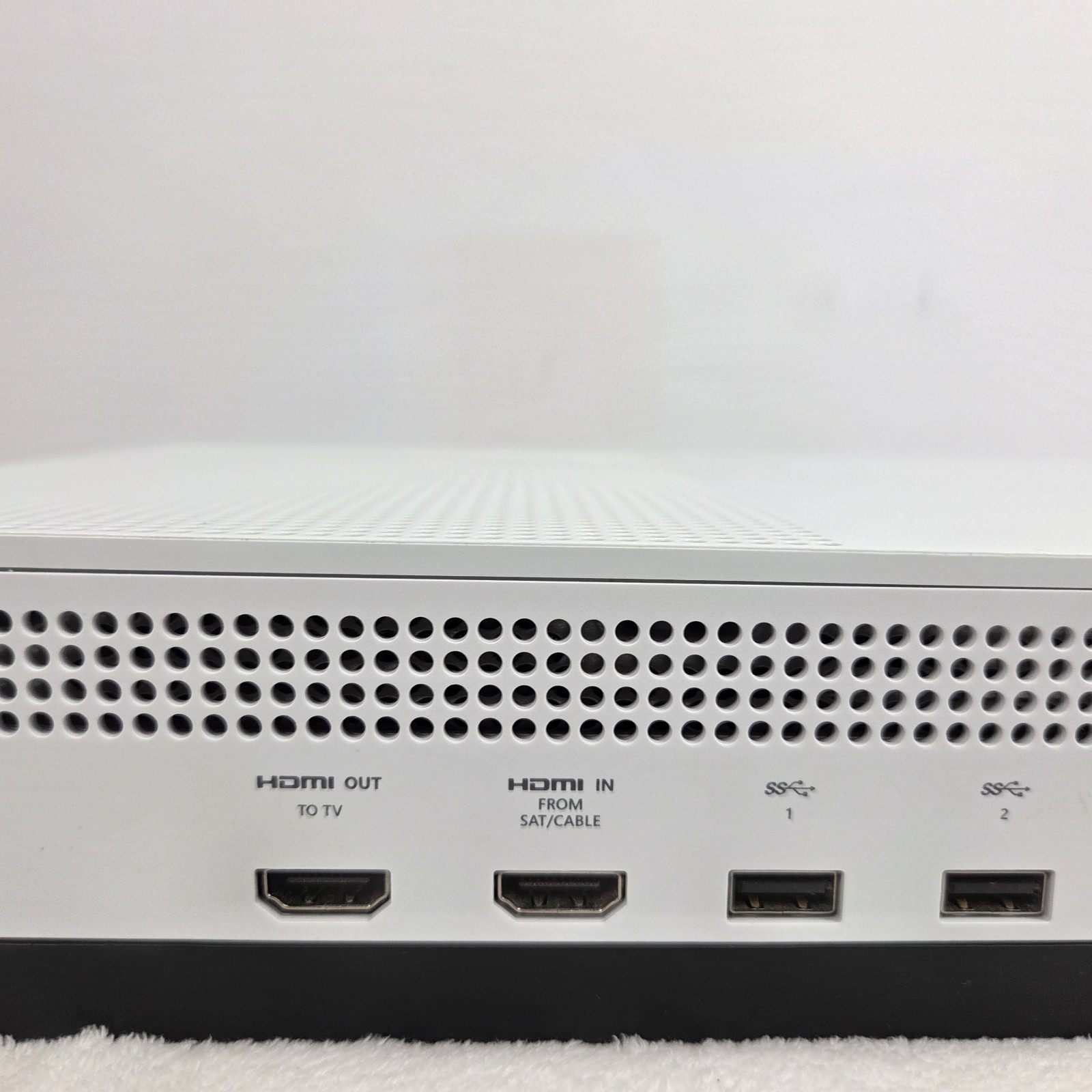 Microsoft Xbox One S (Model 1681) 500GB White Gaming System Console Only, Tested