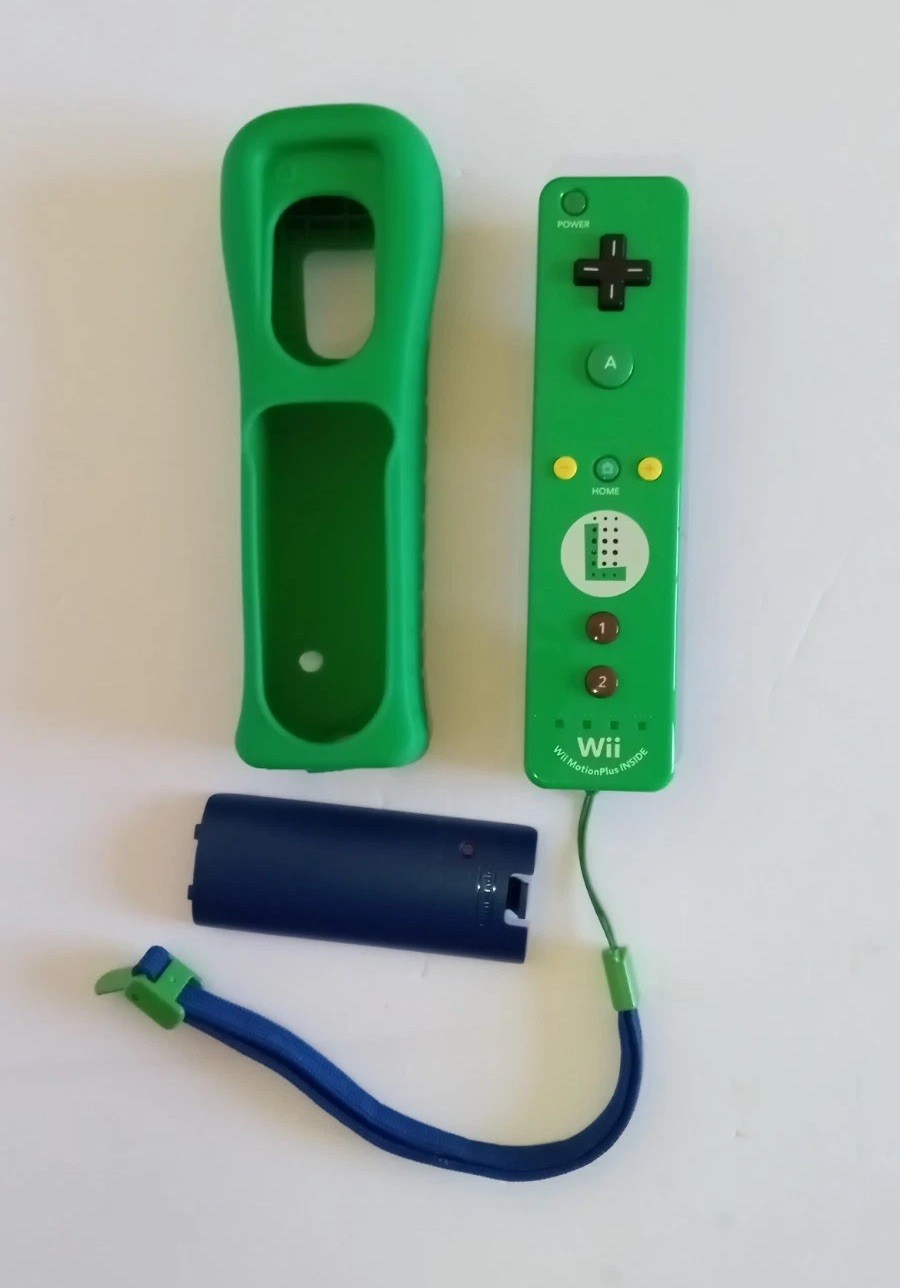 Luigi Nintendo Wii Motion Plus Remote Controller OEM Luigi Green RVL-03~~TESTED