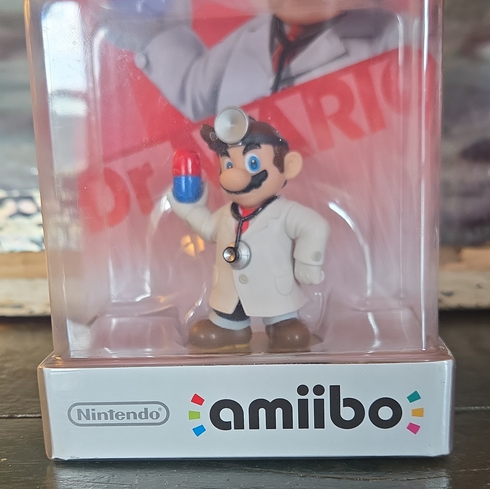 Nintendo amiibo Dr. Mario Collectible Figure for Super Smash Bros. (2015)