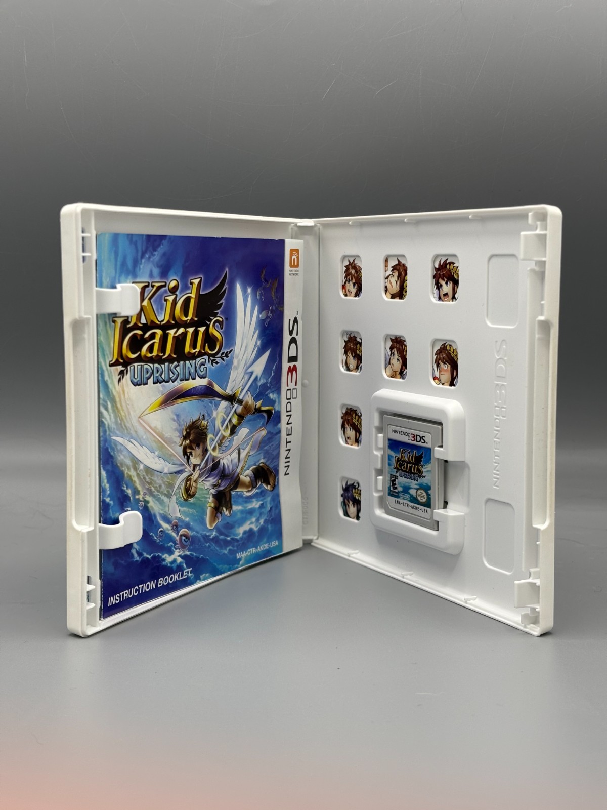 Kid Icarus Uprising (Nintendo 3DS, 2012) Authentic Tested & Working