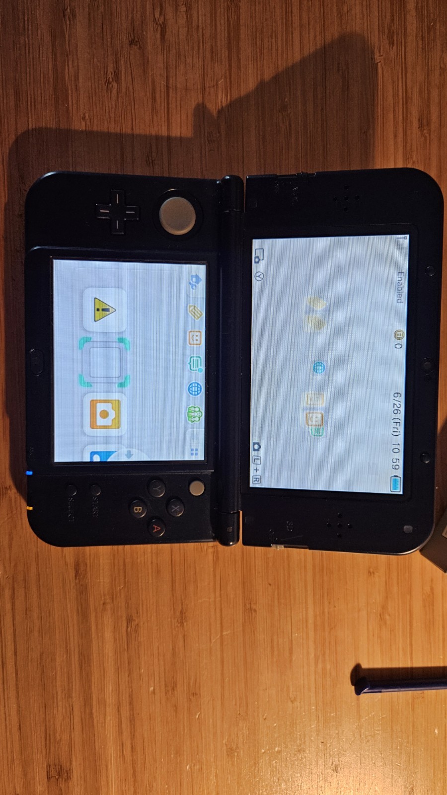 New Nintendo 3DS XL Galaxy Edition Handheld System Awesome Condition! Bundle