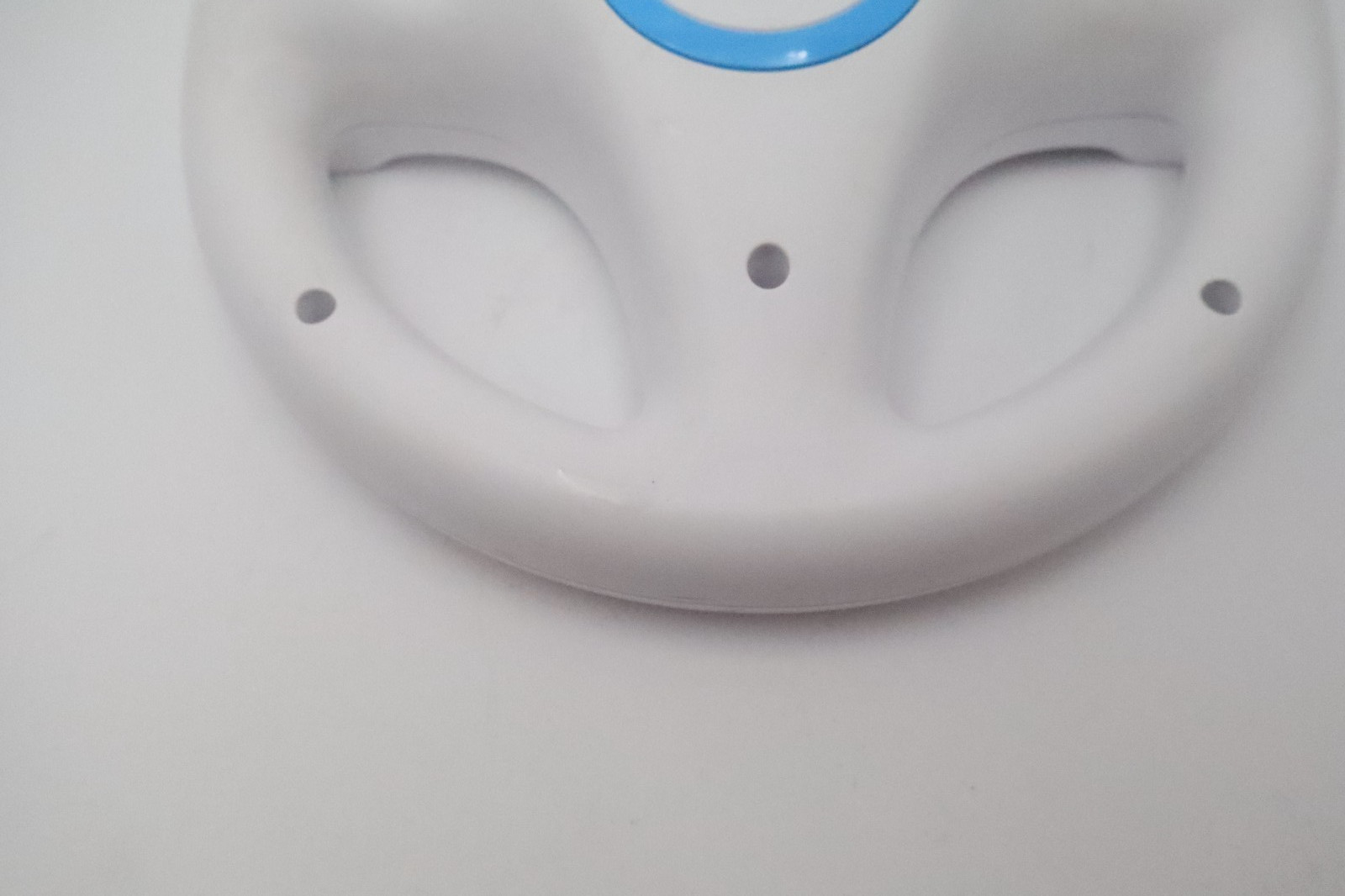Nintendo Wii Racing Wheel White Steering Controller Accessory RVL-024 OEM