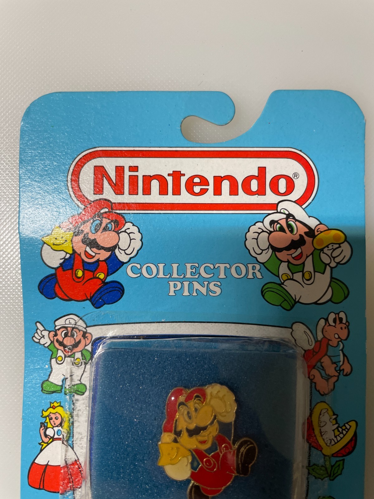 Nintendo Collectors Enamel Pin 1989 Super Mario Series “A” Running Mario #3 New
