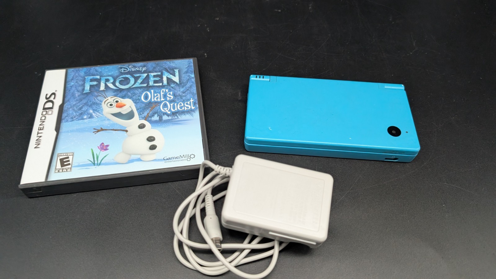 Nintendo DS DSI Blue Handheld Console Tested Working W/Game Bundle