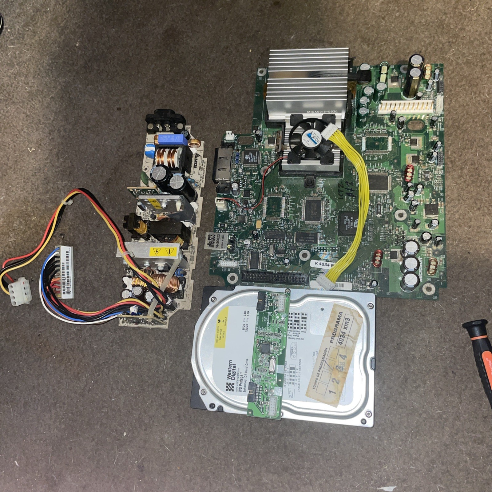 Orginal Xbox Internal Parts
