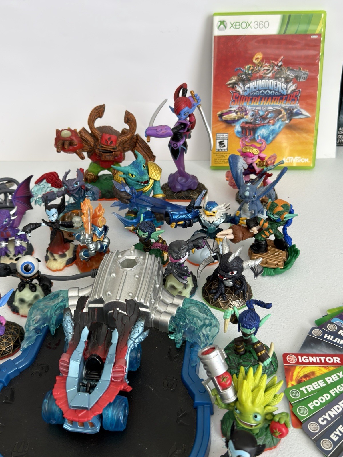 Activision Skylanders Xbox 360 MASSIVE Starter Lot multiple Generations