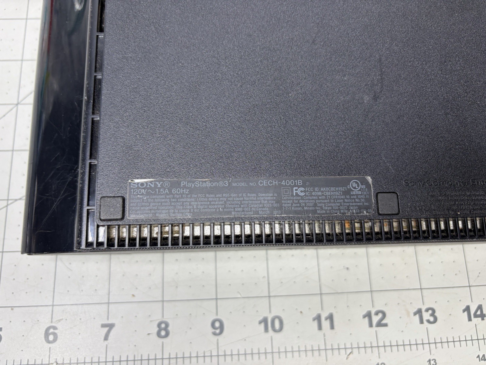 Sony PlayStation 3 PS3 Super Slim Console CECH-4001B For Parts Repair, read (M2)