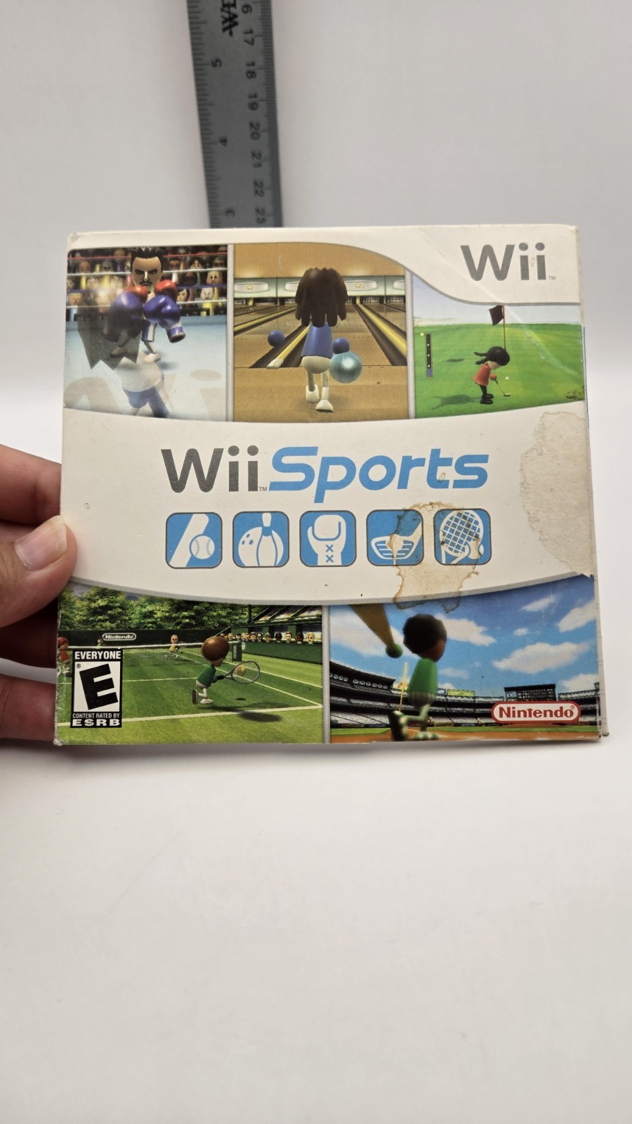 Nintendo Wii Sports Video Game Disc Blue Original ( HAS SCRATCHES)
