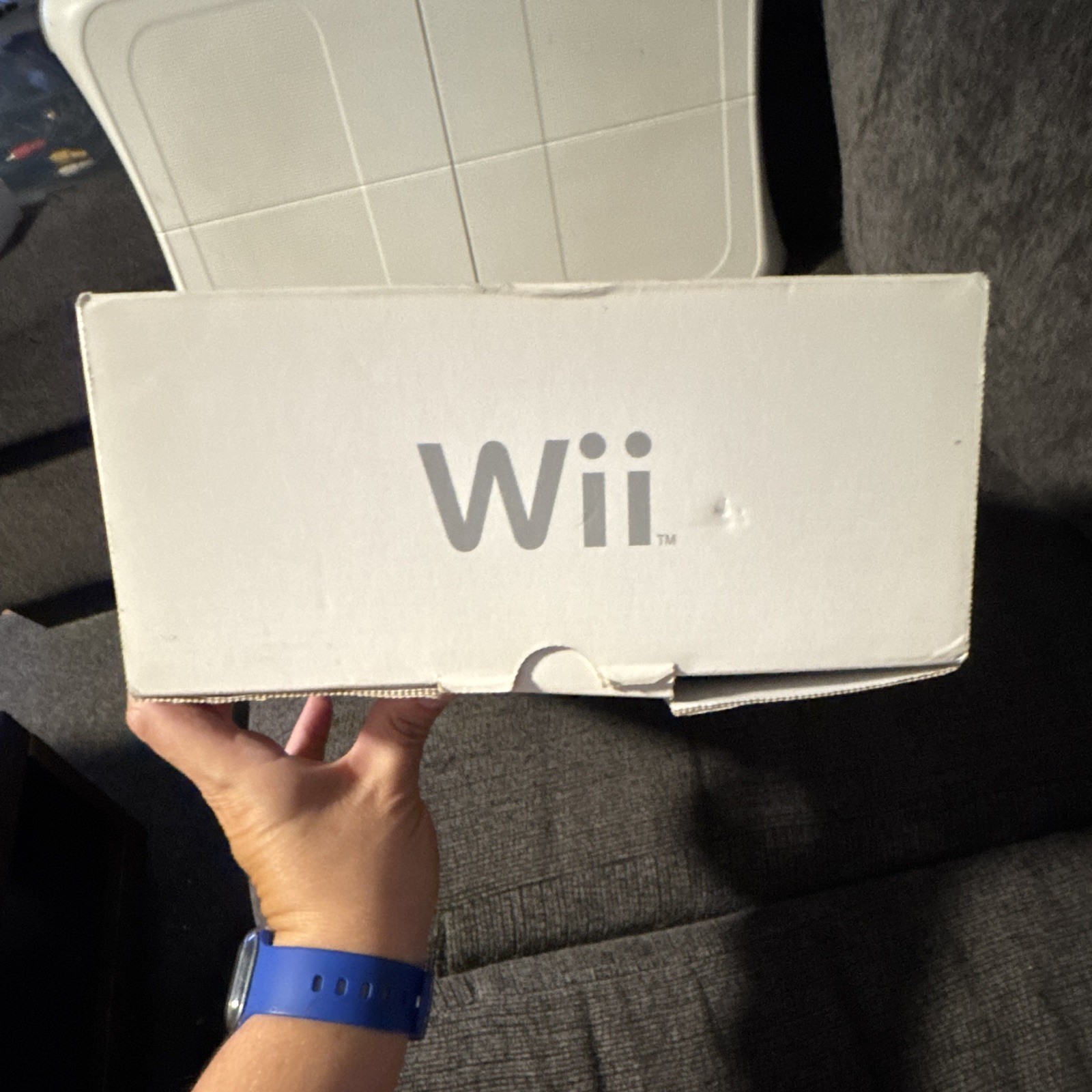 Nintendo Wii White Console w/ Box, Wii Sports, 2 Remotes (Game not Included)