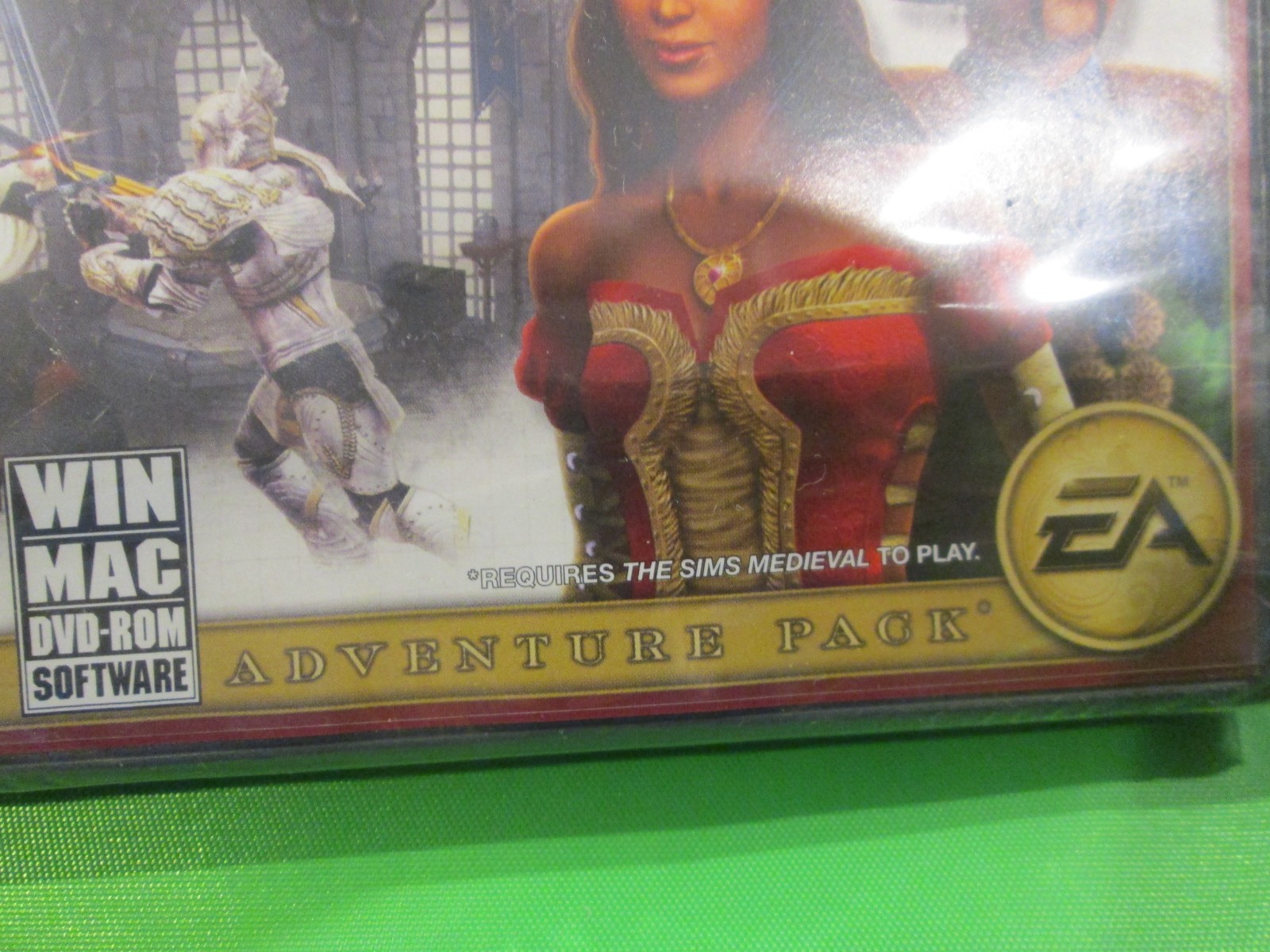 The Sims 4 Snowy Escape Expansion Pack PC MAC DVD NEW FACTORY SEALED US EDITION