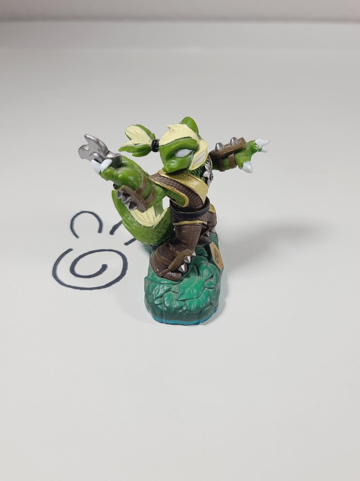 LOOSE Activision Skylanders Swap-Force Stink Bomb Action Figure