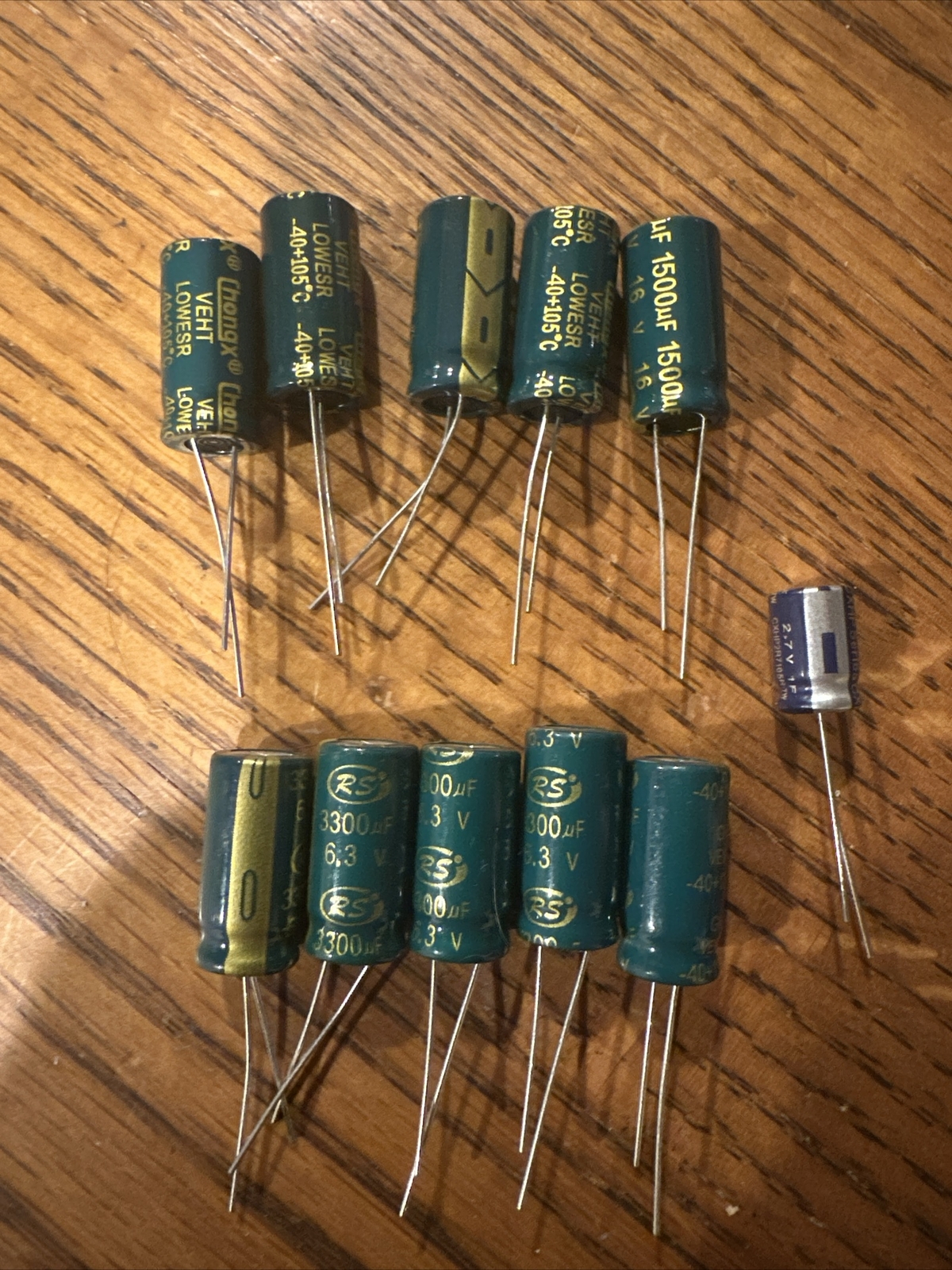ALL Original XBOX V1.0 – V1.6 Motherboard Capacitor Repair kit / Clock Capacitor