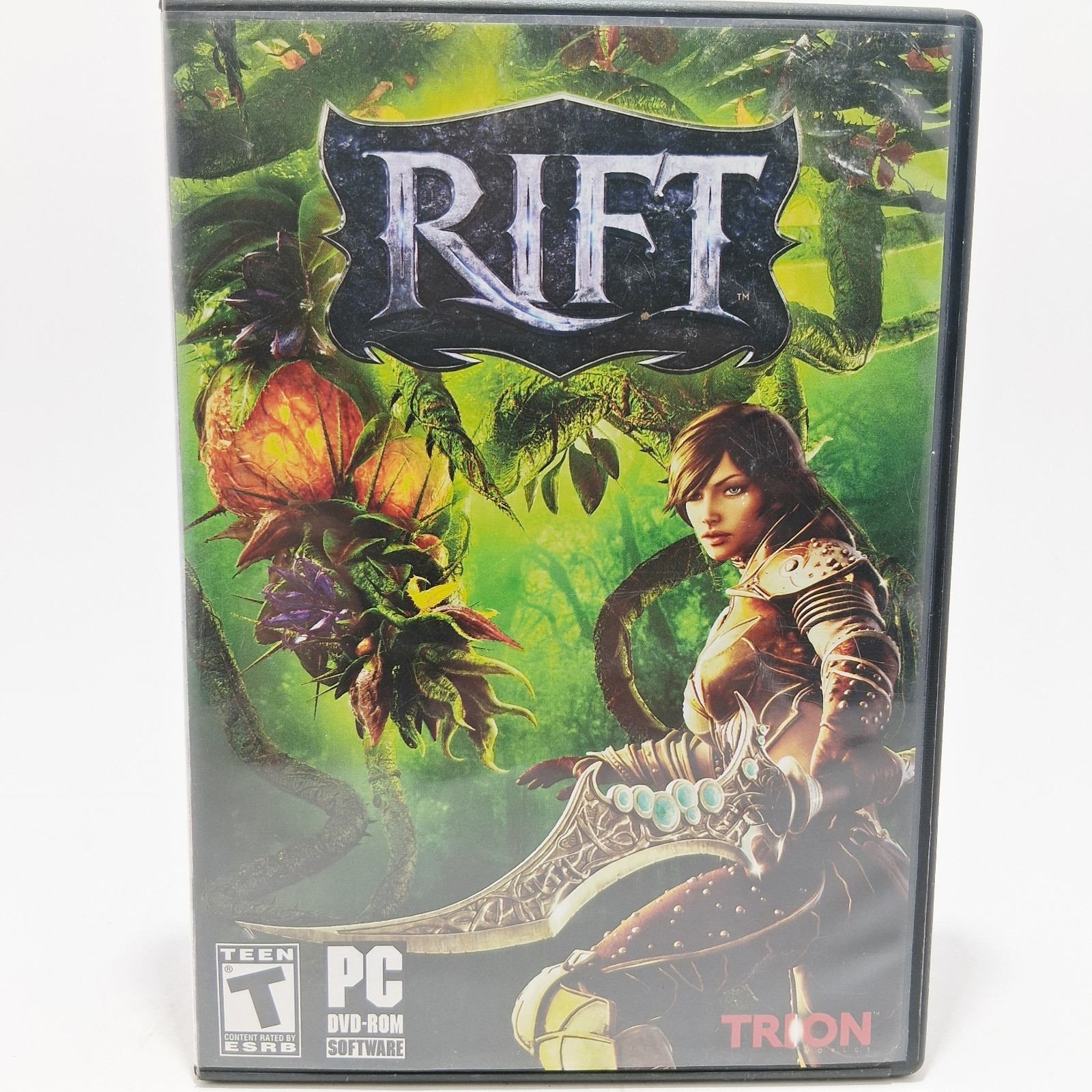Rift PC DVD-ROM Video Game Trion Worlds 2011 with Manual and Map Poster Tested