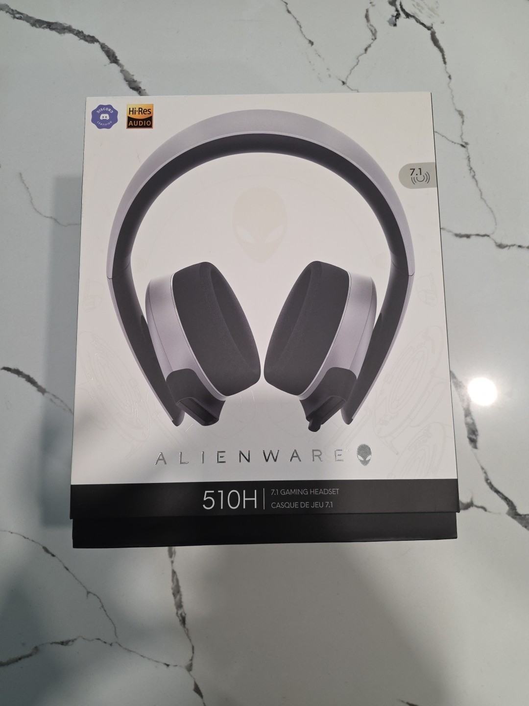 Alienware Ear-Cup (Over the Ear) 7.1 PC Gaming Headset Gray – AW510H