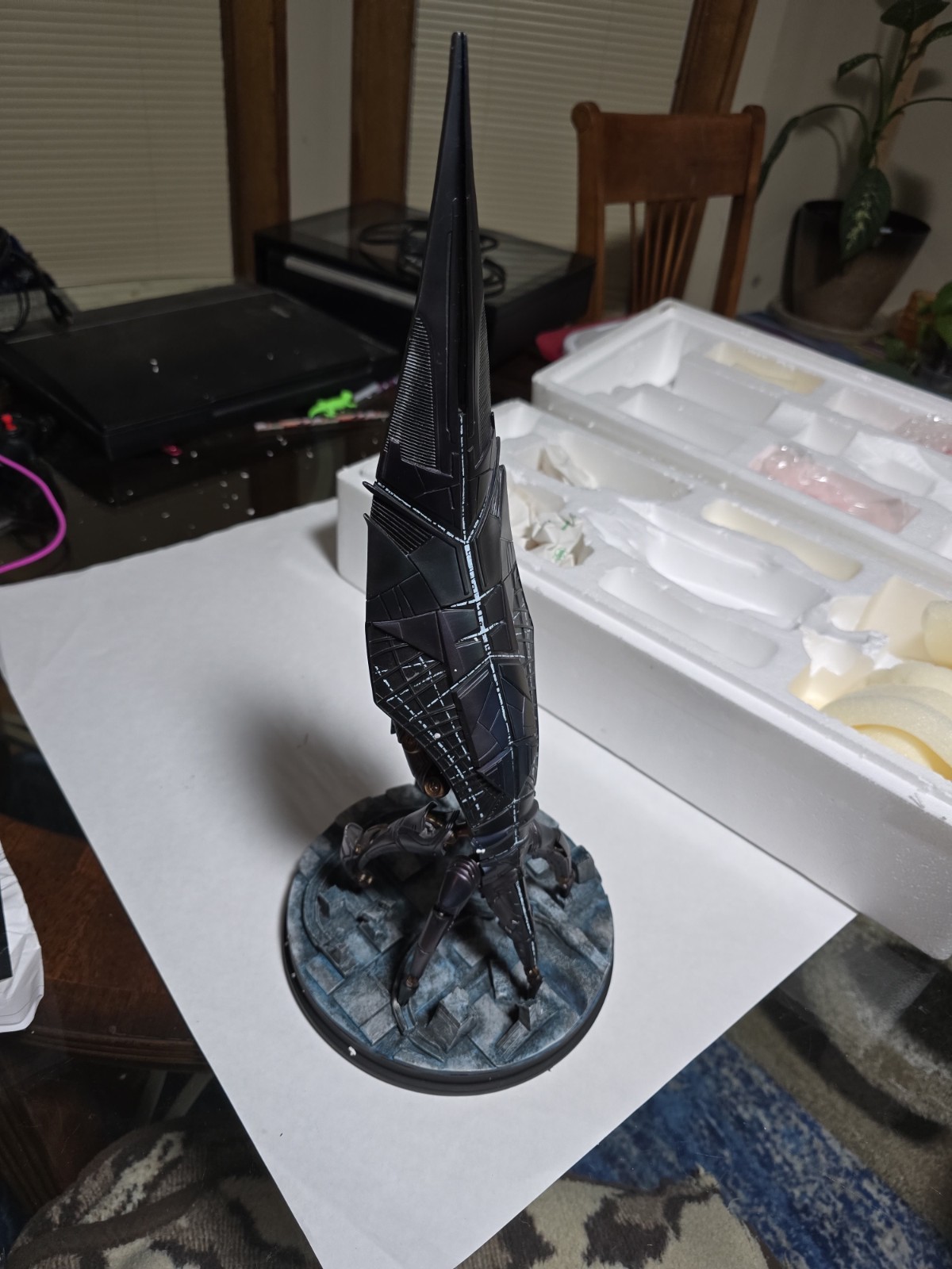 Dark Horse, Mass Effect 18” Sovereign Reaper Ship Replica #770 of 1000