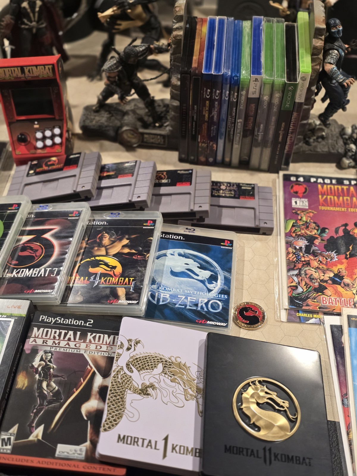 Mortal Kombat Game Collection With Kollectors Editions Lot/ Figures & More