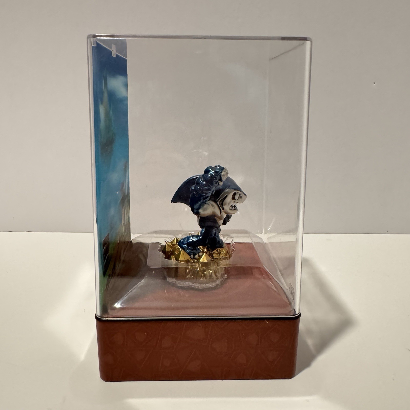 Skylanders Eon’s Elite Terrafin RARE Figure in Original Display Case