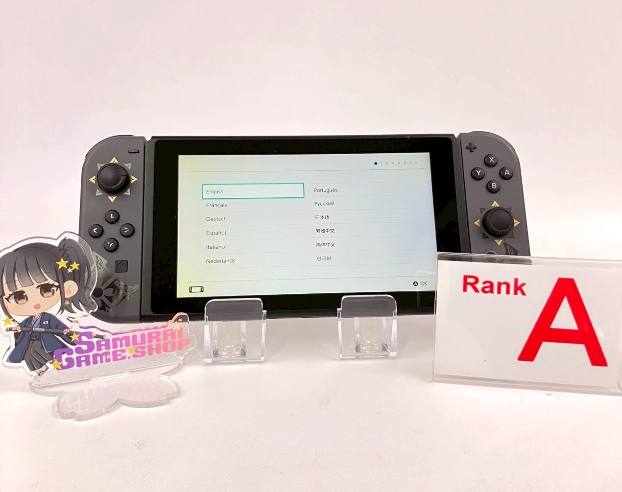 Nintendo Switch Monster Hunter Rise HAC-001 (-01) A Rank Console & Joy-Con