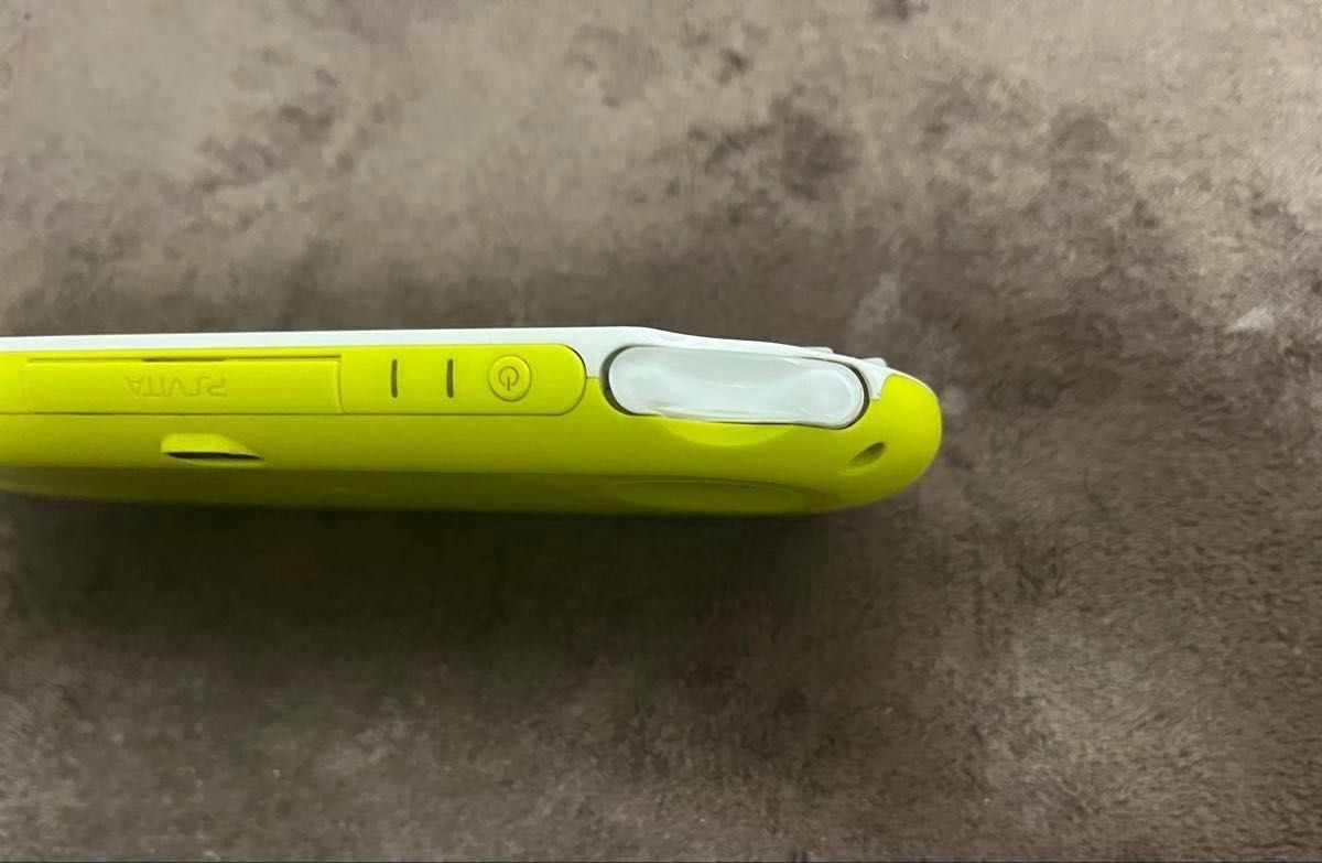 Excellent PS Vita PCH-2000 Lime Green White Tested