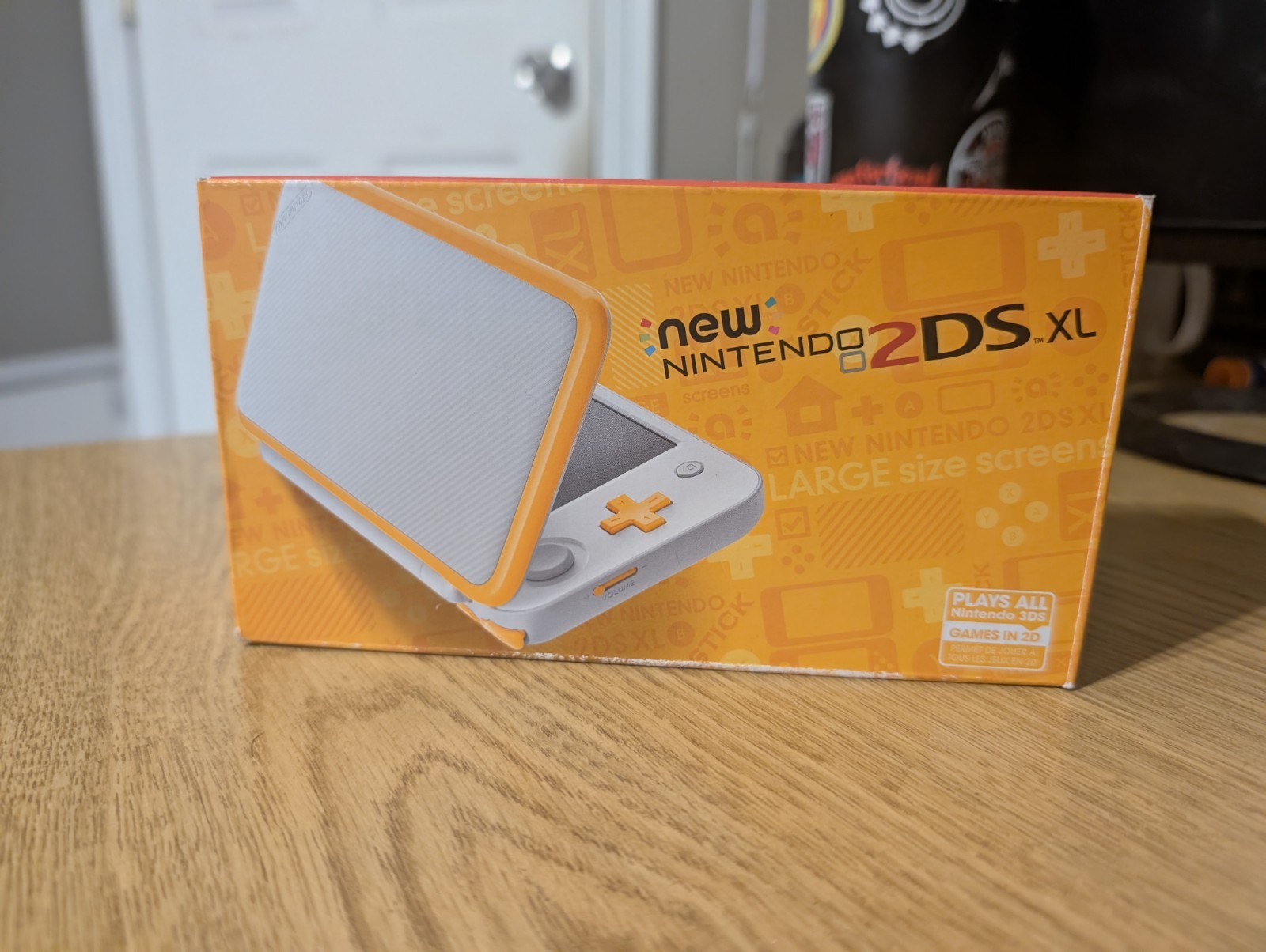 BOX ONLY New Nintendo 2DS XL White & Orange