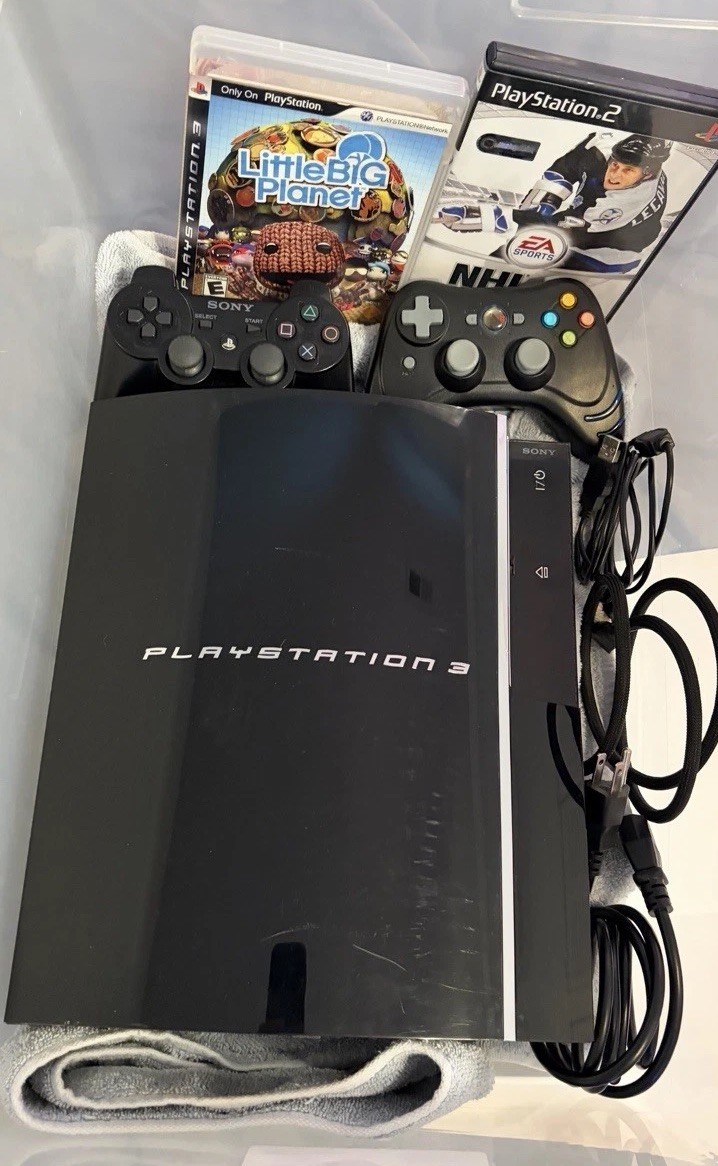 Sony PS3 CECHA01 60GB Backwards Compatible PS1 PS2 PS3 Console Bundle Tested