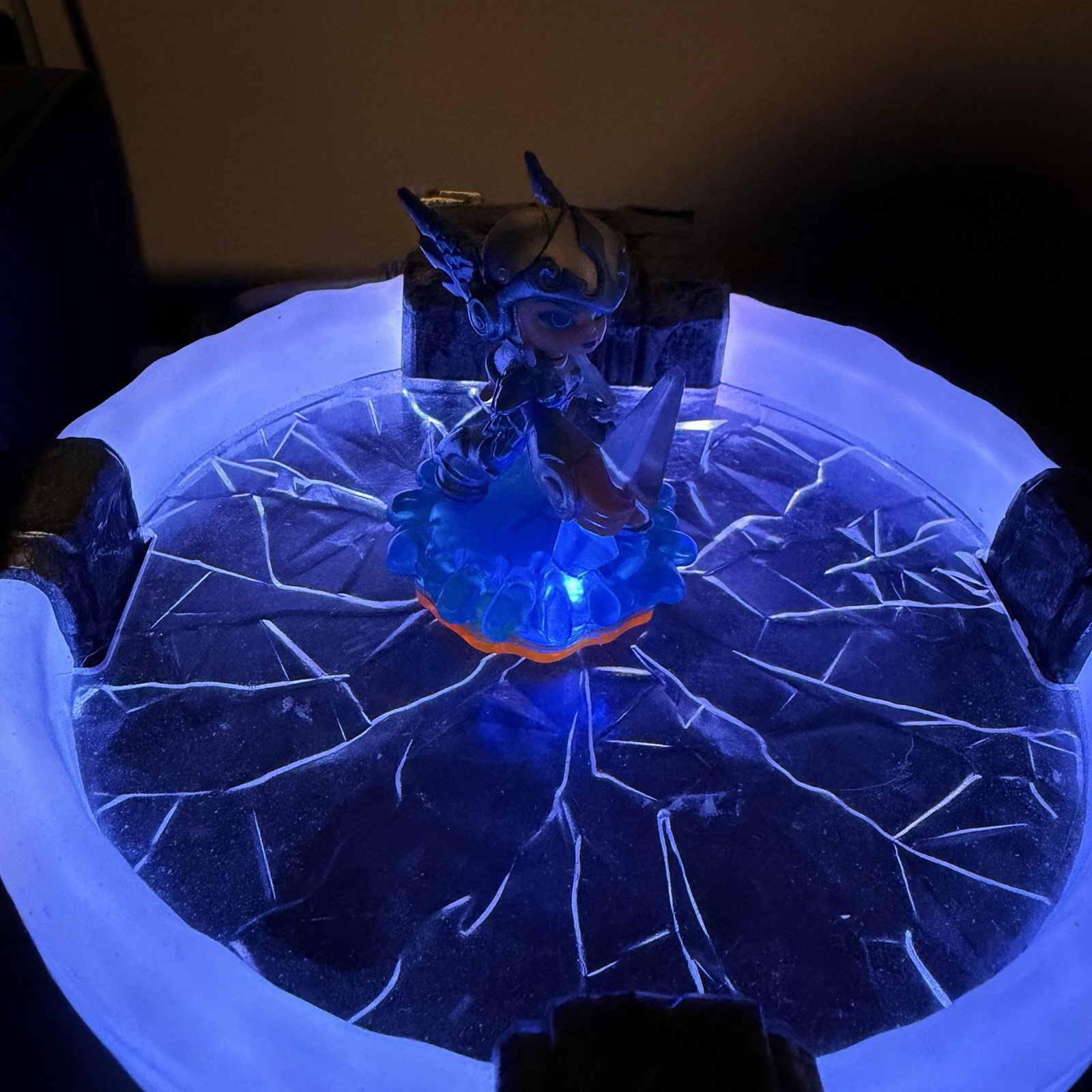 Skylanders Giants- Lightcore Chill