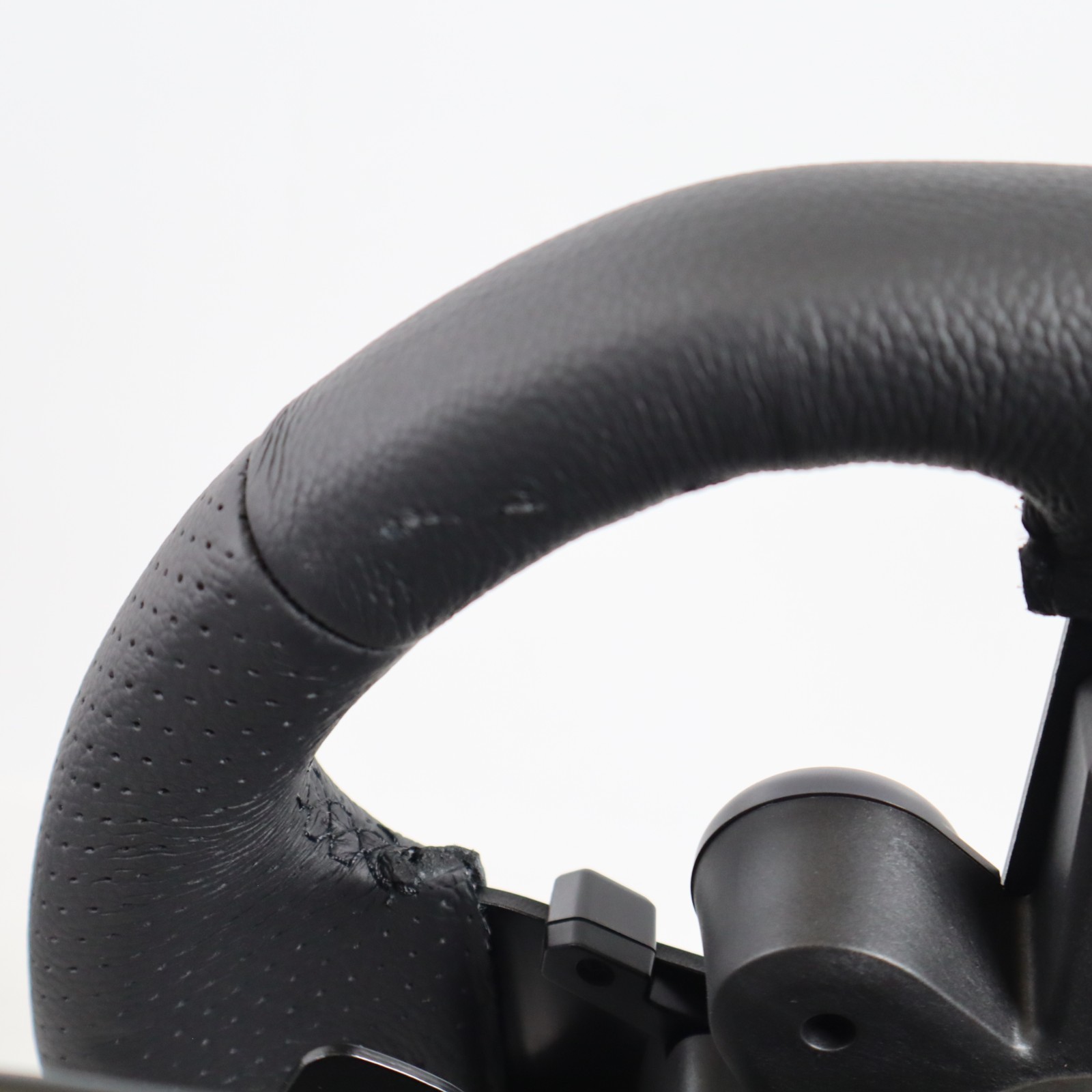 Logitech G923 Driving Force Racing Wheel and Pedal Set – Black (For PS4, PS5 PC)