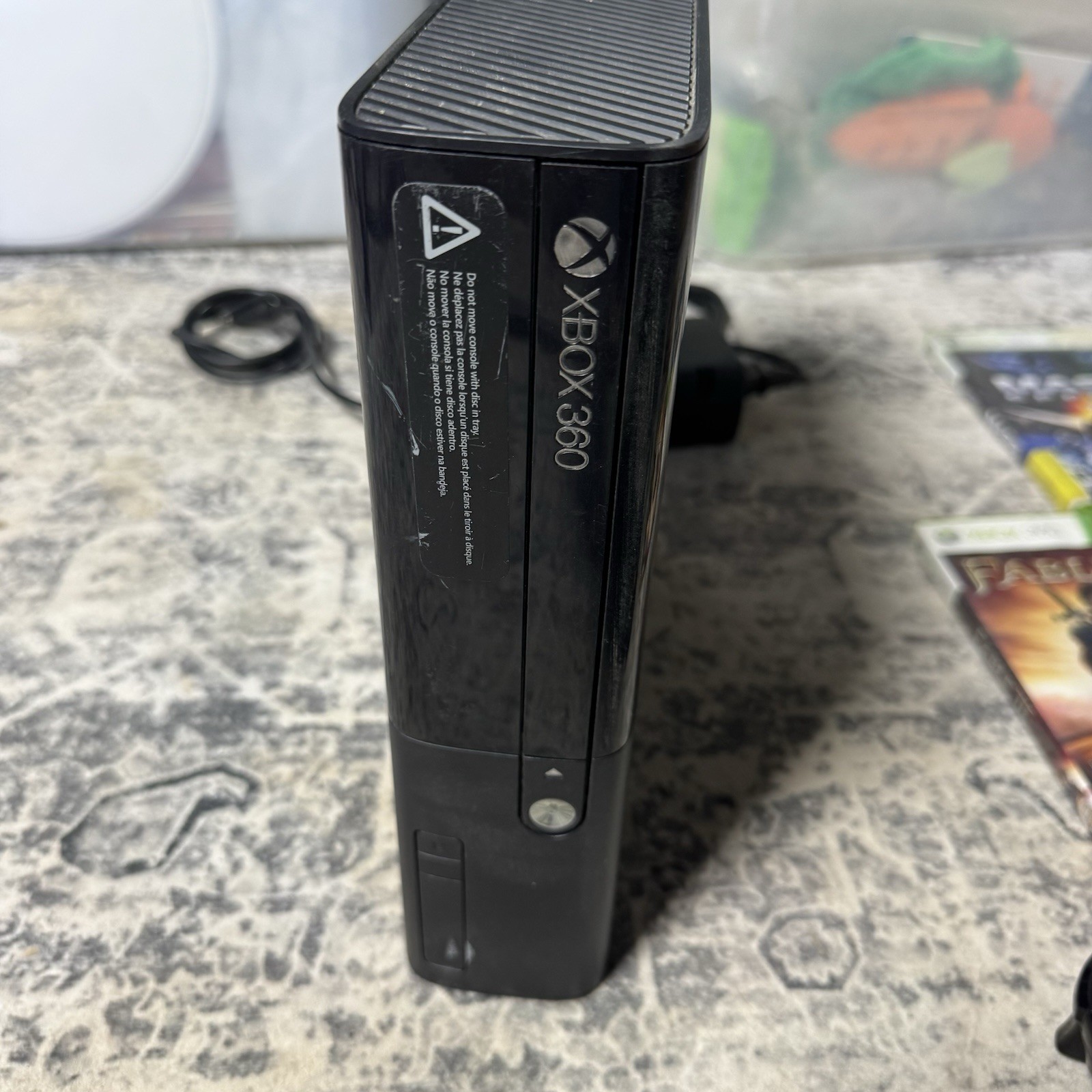 Xbox 360 E Series 4GB Console Bundle w/ Games READ DESC